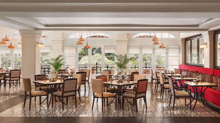 raffles hotel le royal le phnom restaurant1