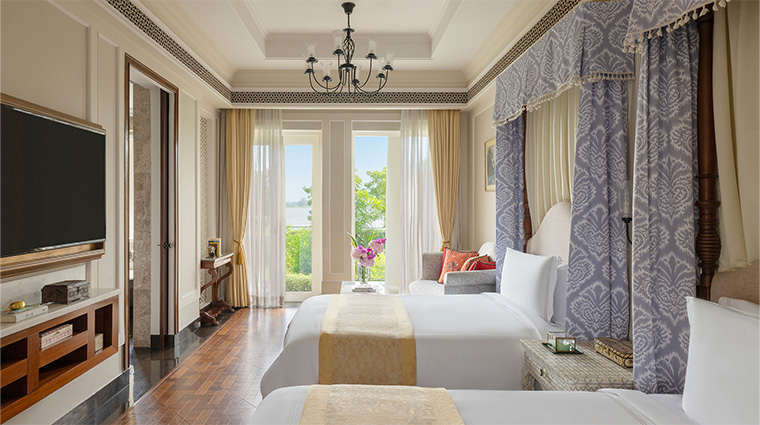 raffles udaipur flamingo signature room balcony