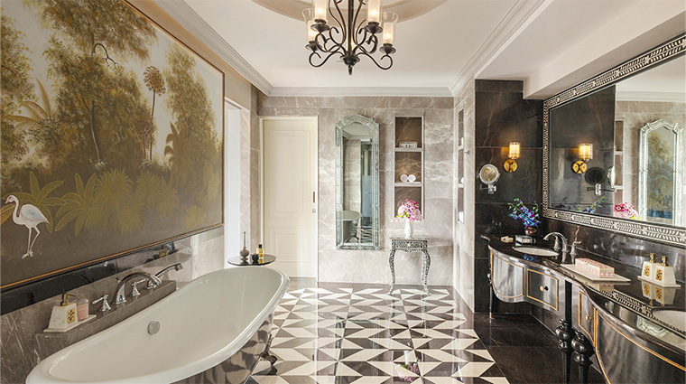 raffles udaipur manor suite bathroom