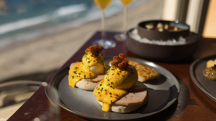 raya eggs benedict