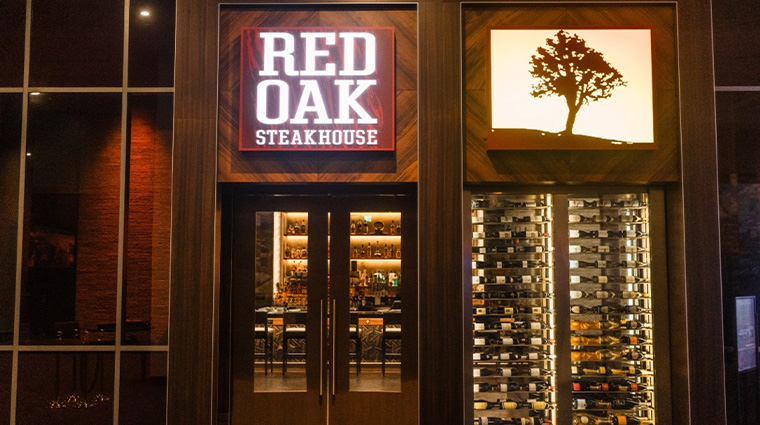 red oak steakhouse entrance