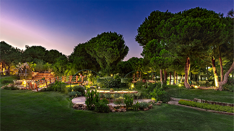 regnum carya ubon tai cuisine restaurant