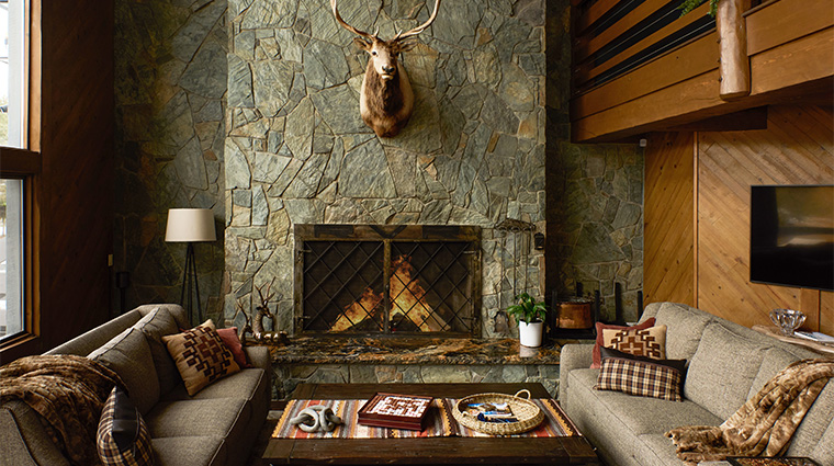 river view ranch fireplace