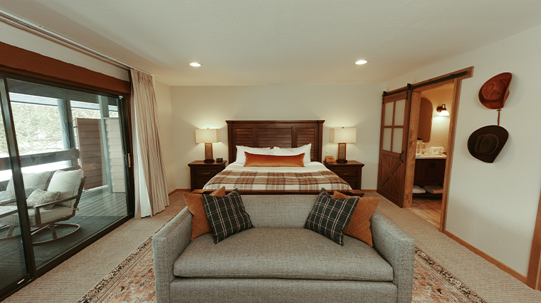 river view ranch luxury suite