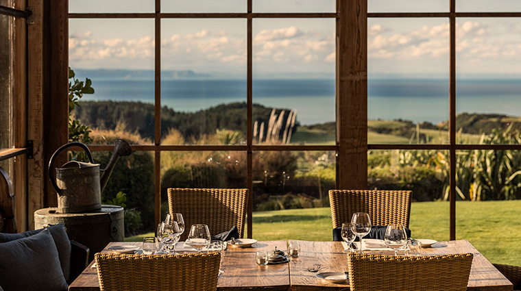 rosewood cape kidnappers main lodge dining loggia
