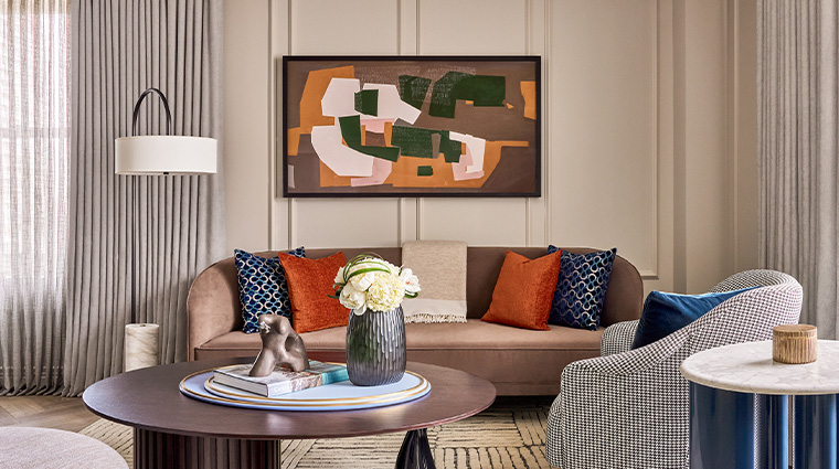 rosewood hotel georgia excutive king suite 2026