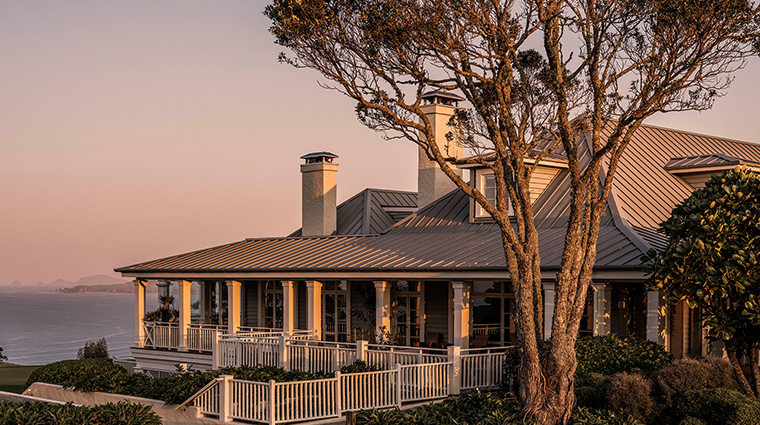 rosewood kauri cliffs exterior main lodge2