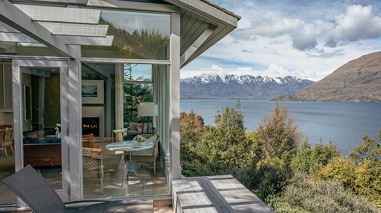 rosewood matakauri grand lake view suite rooms courtyard