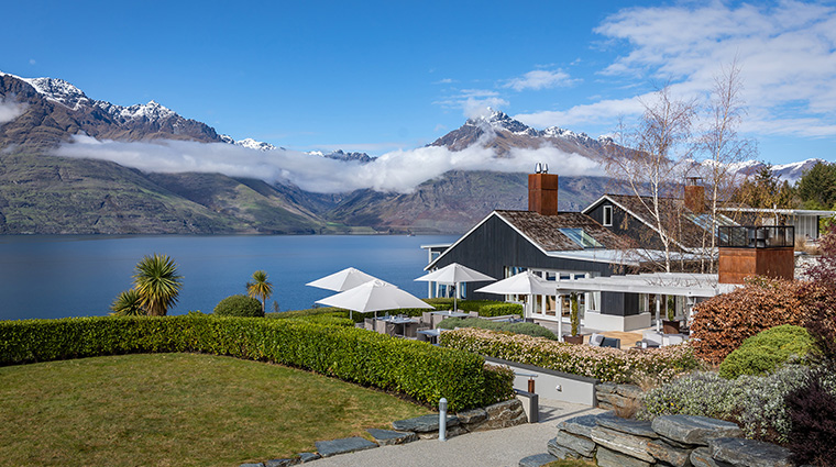 rosewood matakauri lodge exterior