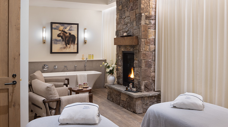 rusty parrot lodge spa spa couples treatment room