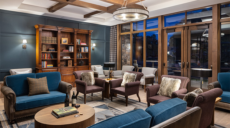 rusty parrot lodge spa wild sage lounge