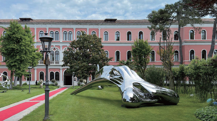 san clemente palace venice art exhibition