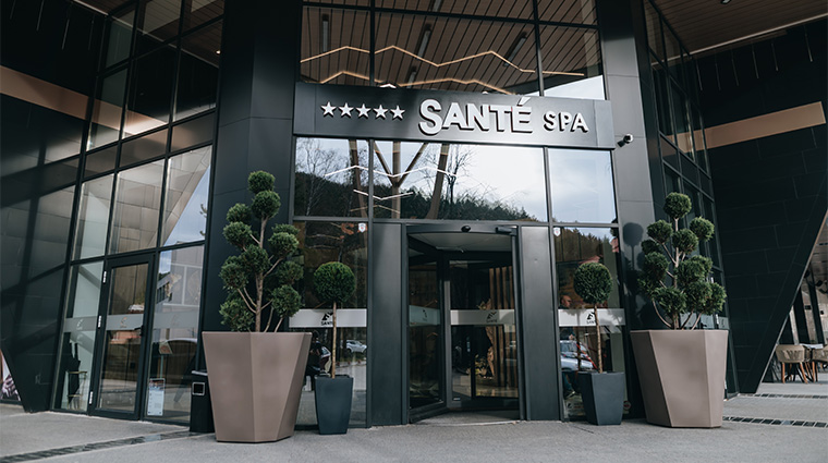 sante hotel spa entrance