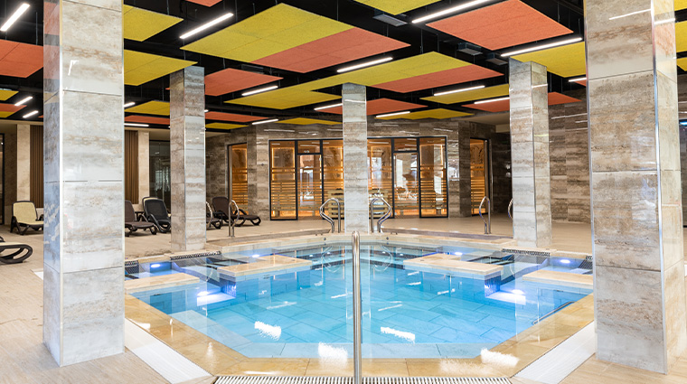 sante hotel spa pool