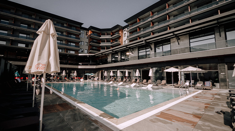 sante hotel spa pool2