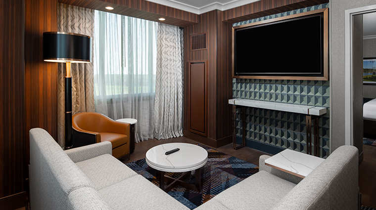 saracen casino resort living room area