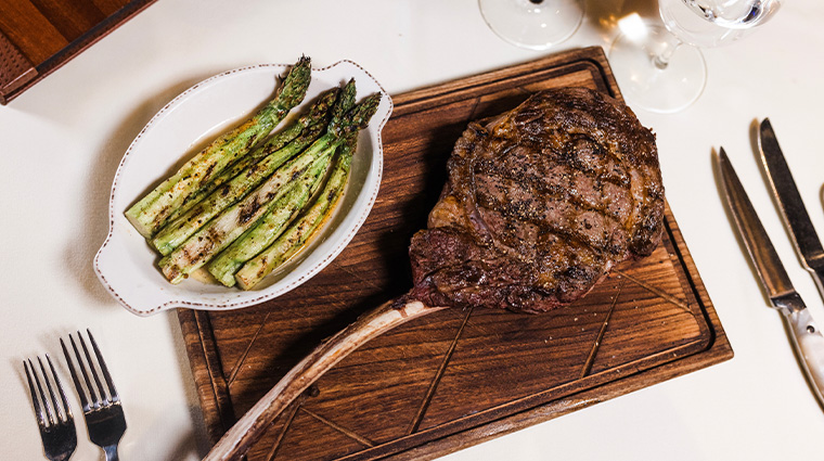 saracen casino resort tomahawk steak