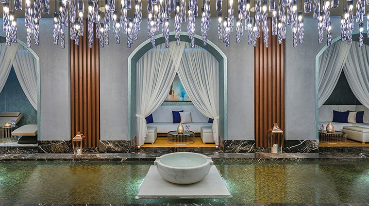 sensum spa and pro beauty hallway2