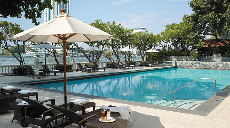 shangri la hotel bangkok pool