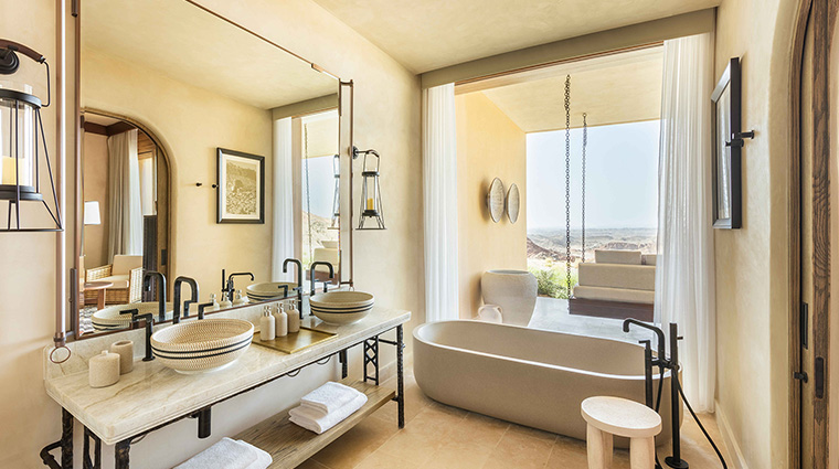 six senses southern dunes the red sea wadi suite bathtub