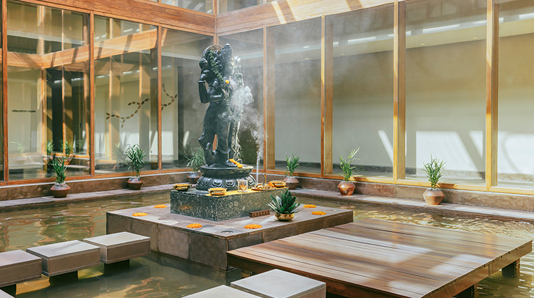 six senses vana ayurveda center