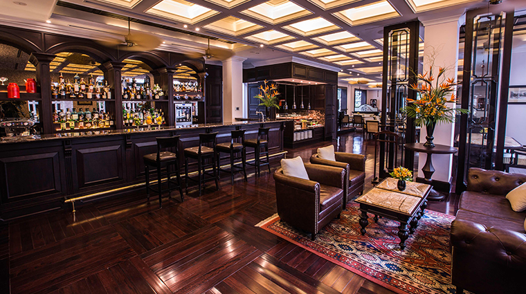 sofitel legend metropole hanoi le club bar