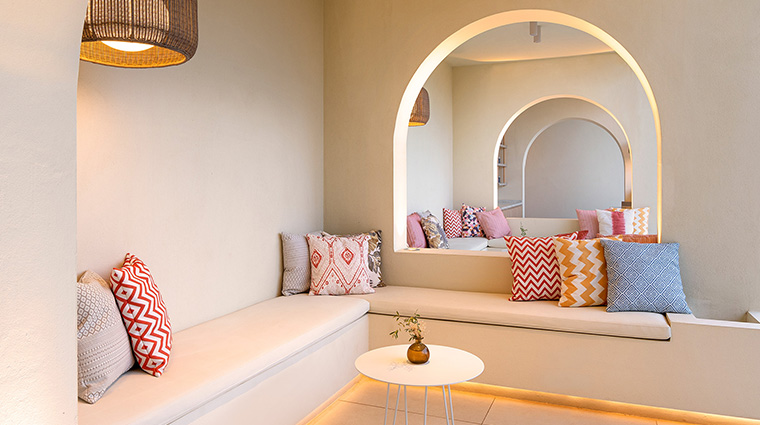 sotogrand spa and wellness lounge