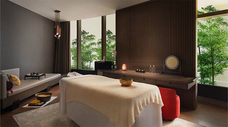 spa jumeirah ghuangzhou center treatment room