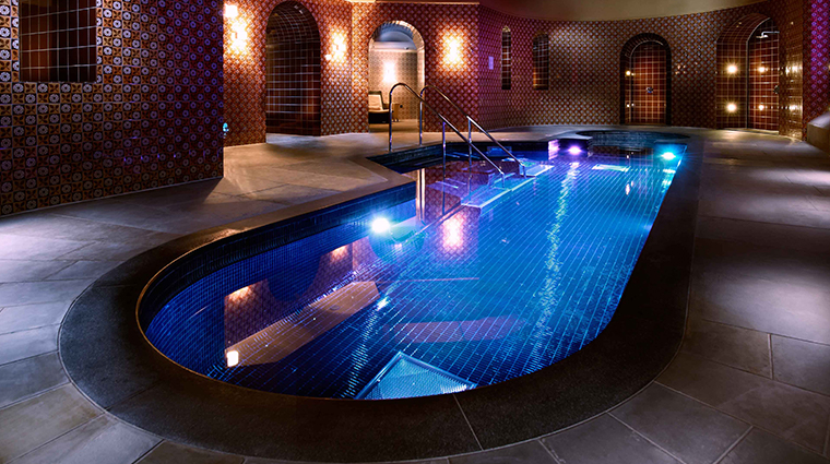 st pancras renaissance london hotel pool