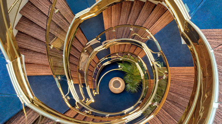 windstar star pride staircase top view