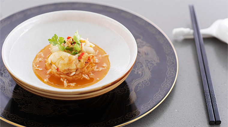 summer pavilion lobster soup with rice in cantonese style
