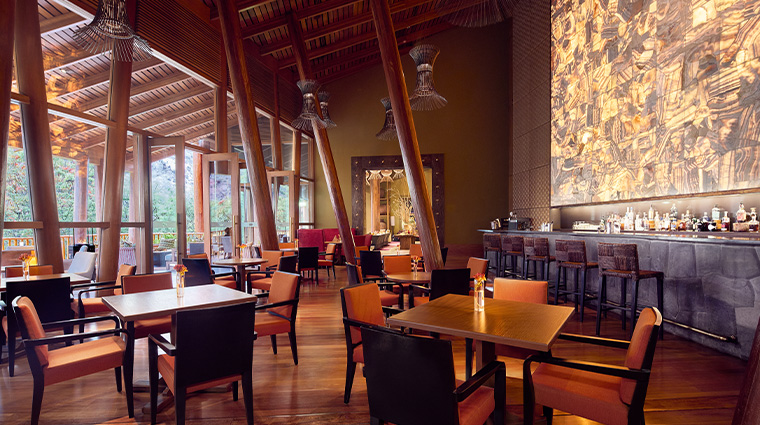 tambo del inka a luxury collection resort spa Bar Kiri