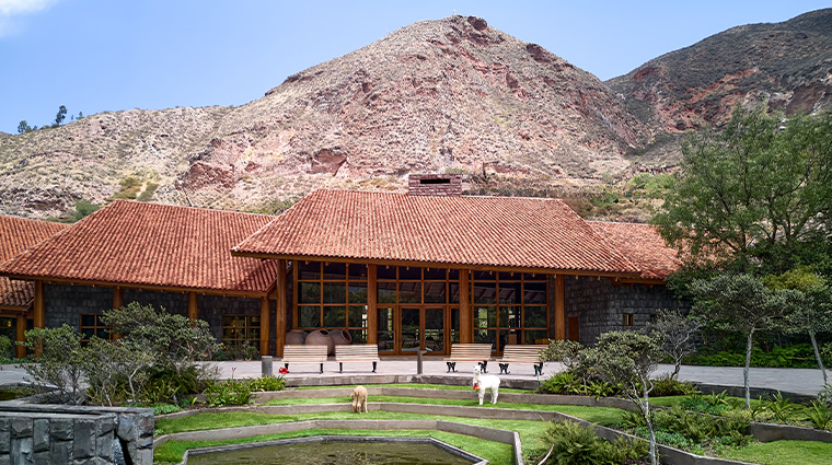 tambo del inka a luxury collection resort spa Fachada2