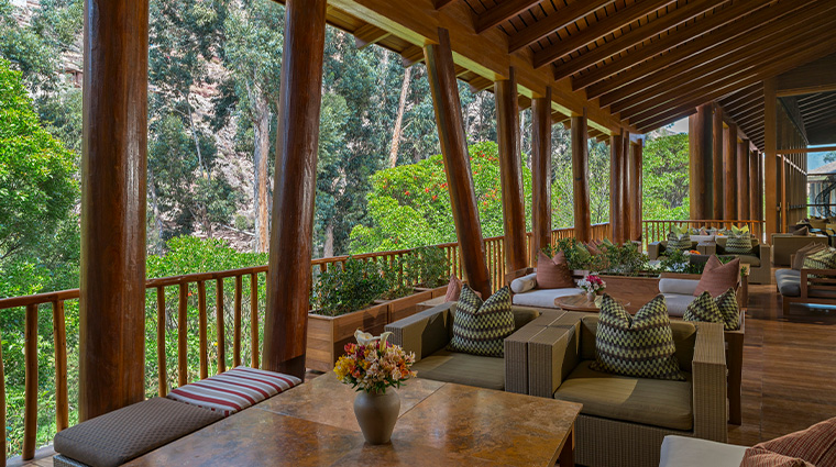 tambo del inka a luxury collection resort spa kiri bar terrace