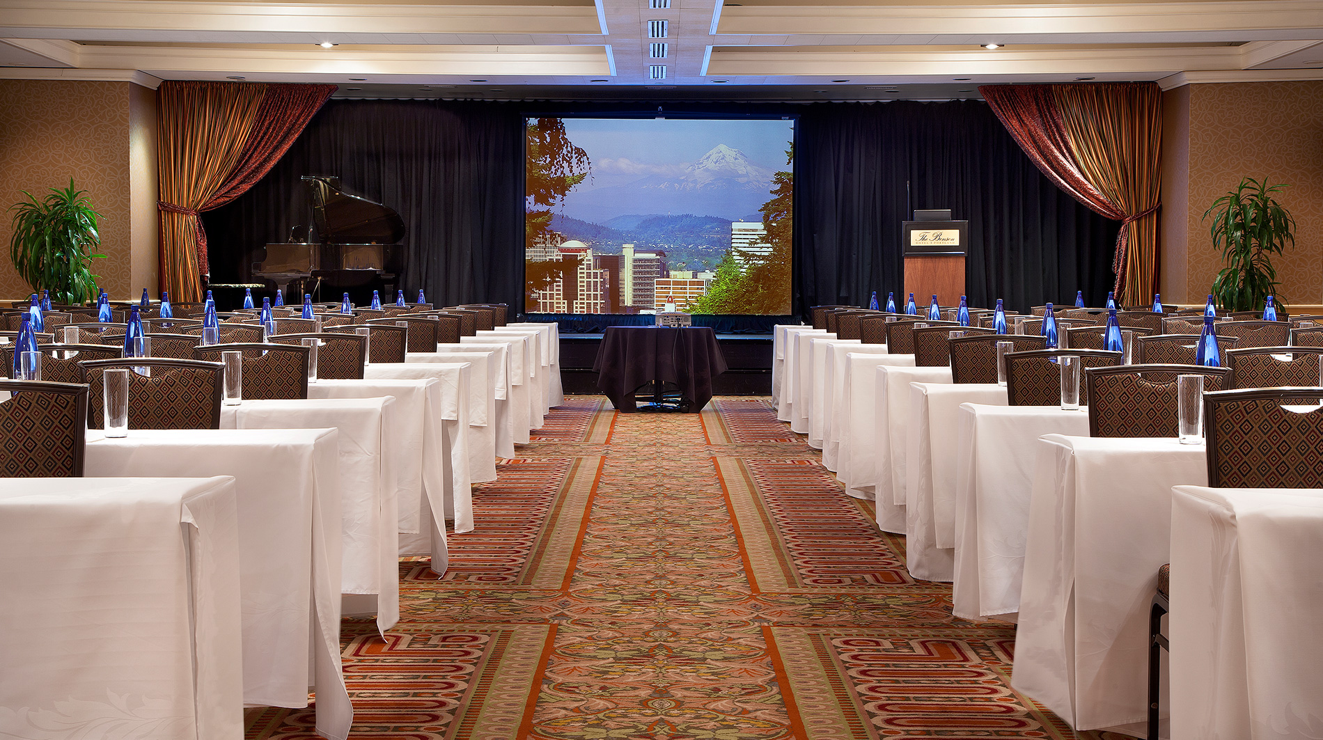 The Benson Portland, Curio Collection by Hilton Portland, Oregon