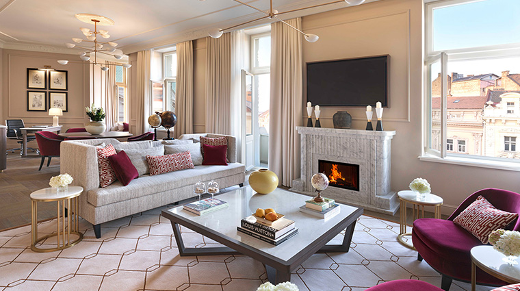 the bristol belgrade royal suite lounge room