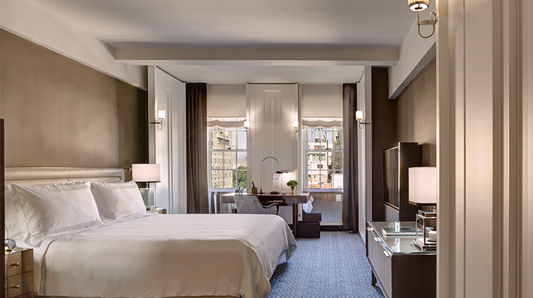 the carlyle a rosewood hotel Premier Room Bedroom new