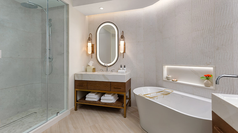 The Cove King Ocean Suite Model Room Bathroom 2