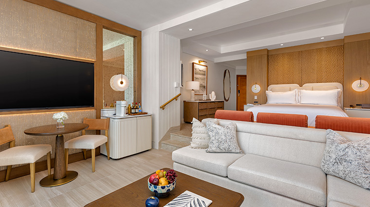 The Cove King Ocean Suite Model Room Bedroom FINAL