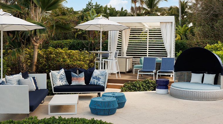 The Cove The Reserve At Baths Colonnade Cabana
