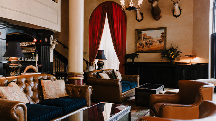 the driskill victoria bar
