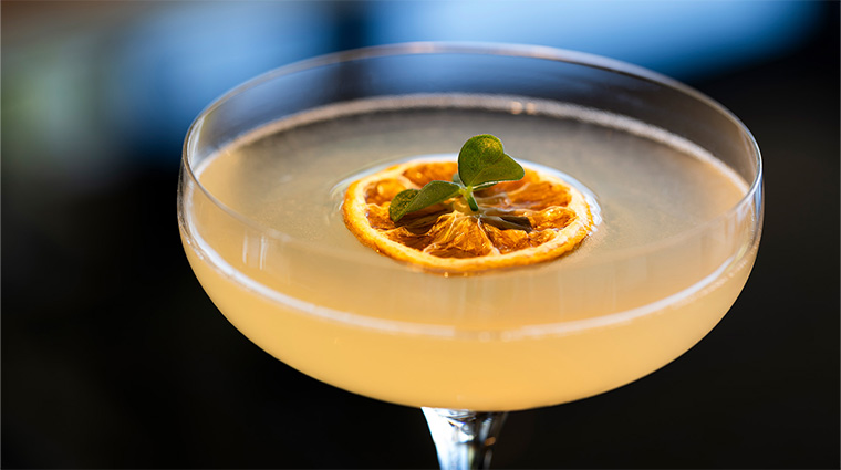 the edge steakhouse craft cocktail