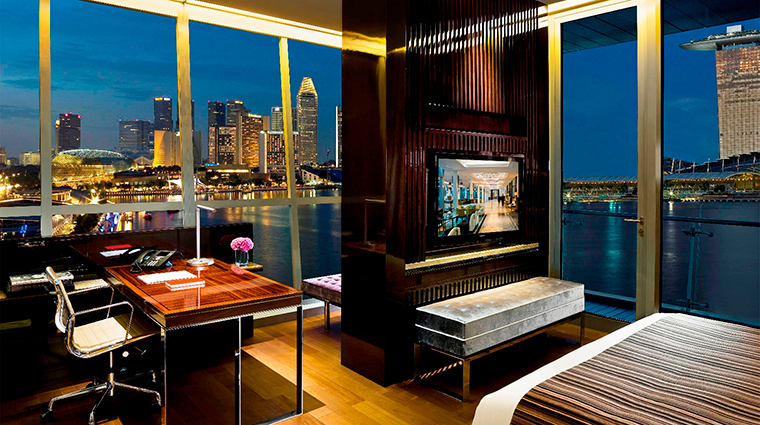the fullerton bay hotel singapore Robinson suite