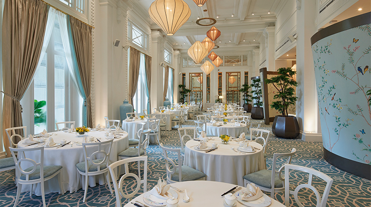 the fullerton hotel singapore Jade main dining interior