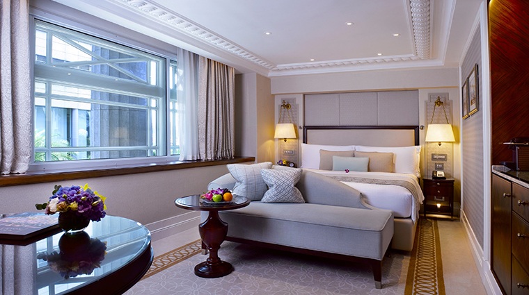 the fullerton hotel singapore updated heritage room king