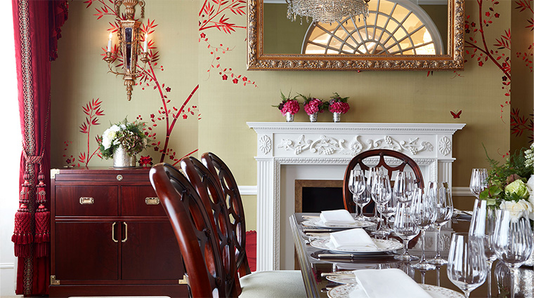the goring drawing room
