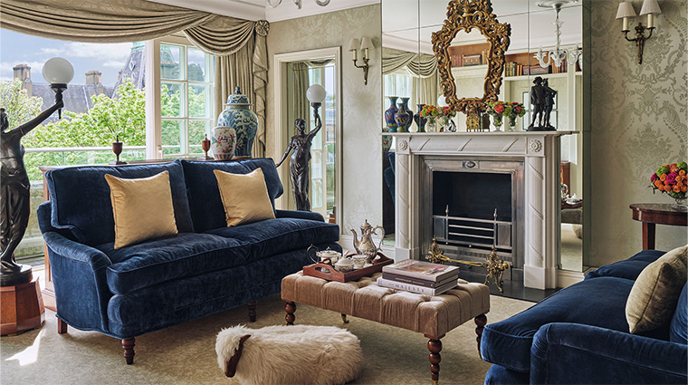 the goring royal suite living room