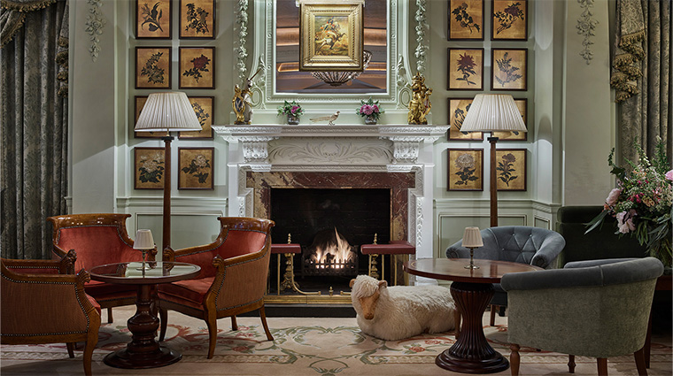 the goring the lounge bar