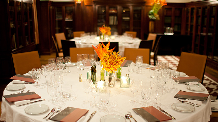 the lambs club tables