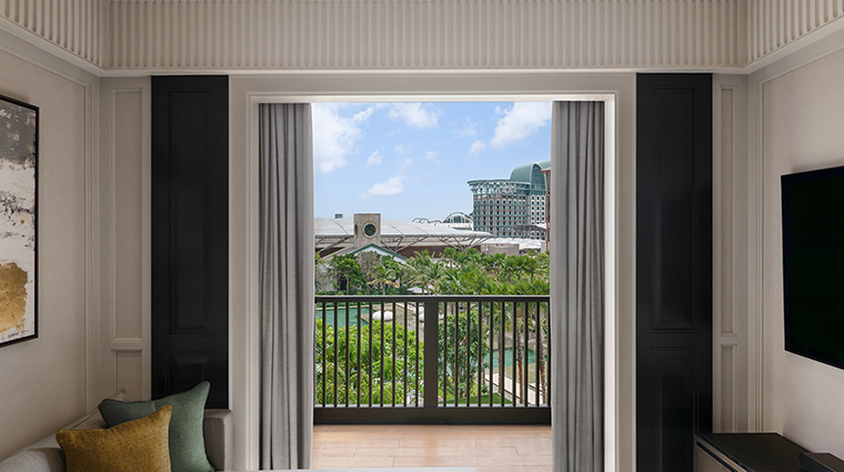 the laurus a luxury collection resort singapore premier suite pool view